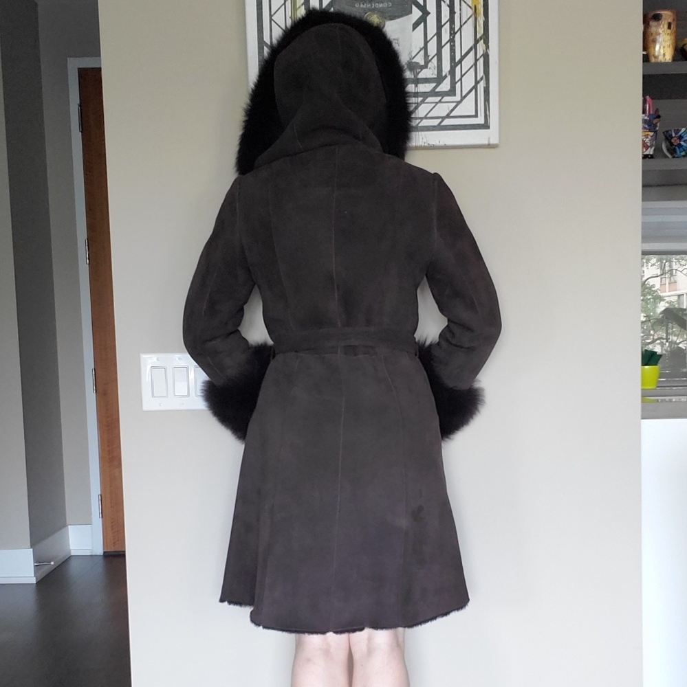 👑 4X HOST PICK 👑 🔥NEW 🔥 Genuine Shearling Coat with Hood - Picture 2 of 16
